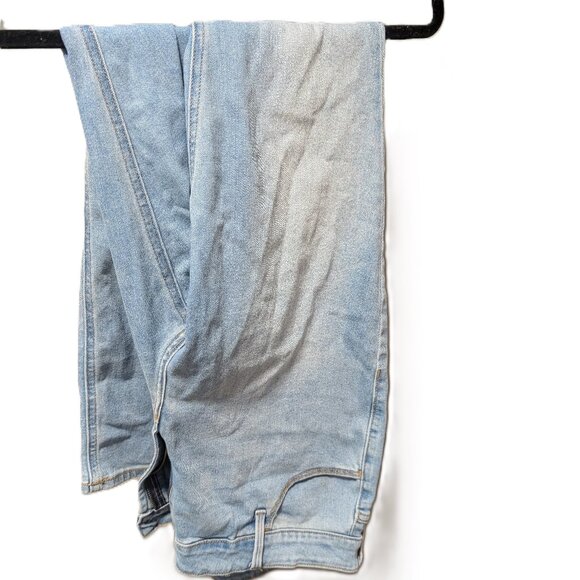 Old Navy Super Skinny Light Wash Jeans - Picture 1 of 2